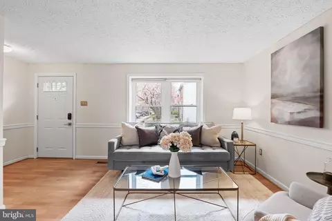 25623 Coltrane Dr, Damascus, MD 20872 photo 10