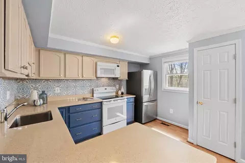 25623 Coltrane Dr, Damascus, MD 20872 photo 16