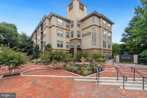 11800 Old Georgetown #1204, North Bethesda, MD 20852