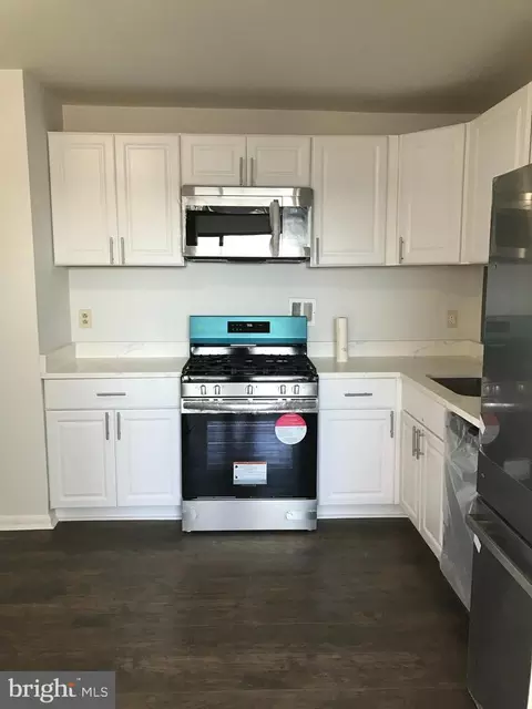 Kitchen - 8830 Piney Branch Rd #1210, Silver Spring, MD 20903 photo 1 of 2
