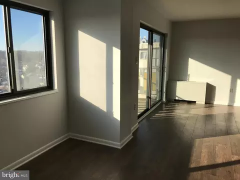 Living - 8830 Piney Branch Rd #1210, Silver Spring, MD 20903 photo 1 of 2