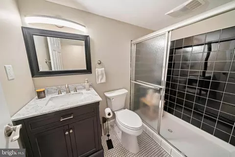 Bath - 14628 Cutstone Way, Silver Spring, MD 20905 photo 6 of 6