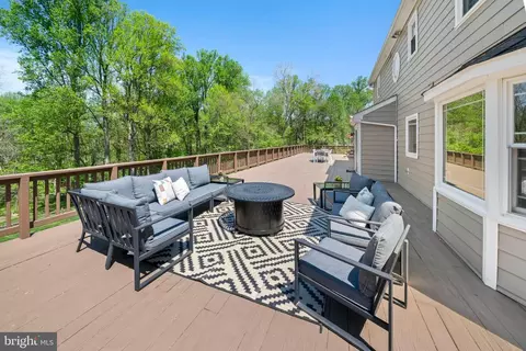 Exterior - 14628 Cutstone Way, Silver Spring, MD 20905 photo 5 of 14