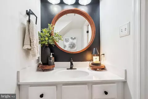 15109 Watergate Rd, Silver Spring, MD 20905 photo 40