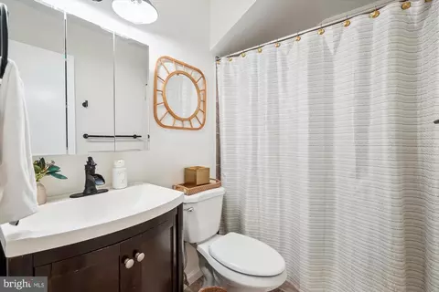 15109 Watergate Rd, Silver Spring, MD 20905 photo 28