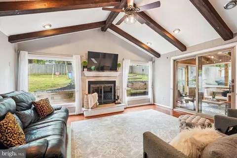15109 Watergate Rd, Silver Spring, MD 20905 photo 32