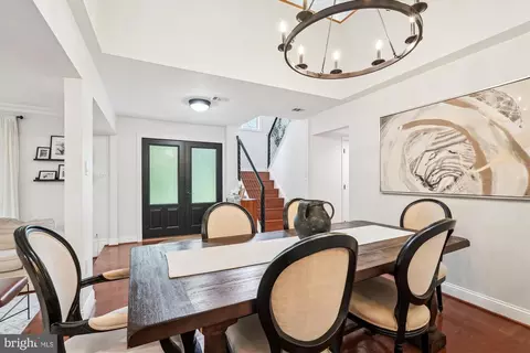 15109 Watergate Rd, Silver Spring, MD 20905 photo 9