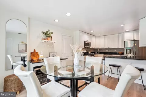 15109 Watergate Rd, Silver Spring, MD 20905 photo 5