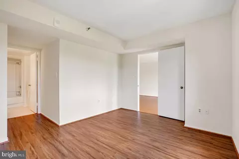 15101 Interlachen Dr #1-724, Silver Spring, MD 20906 photo 18