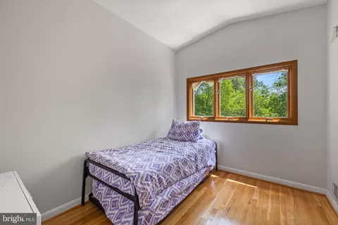 916 Hyde Rd, Silver Spring, MD 20902 photo 18