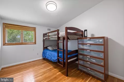 916 Hyde Rd, Silver Spring, MD 20902 photo 16