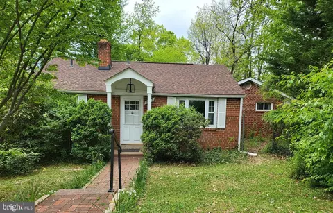 2909 Weisman Rd, Silver Spring, MD 20902 photo 1