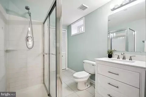 Bath - 26105 Cornor Dr, Damascus, MD 20872 photo 4 of 4