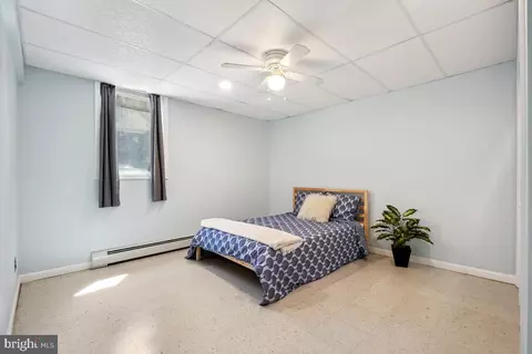Bedroom - 26105 Cornor Dr, Damascus, MD 20872 photo 6 of 6