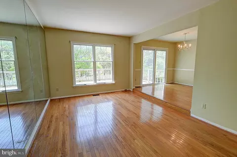 Living - 14417 Jaystone Dr, Silver Spring, MD 20905 photo 1 of 8
