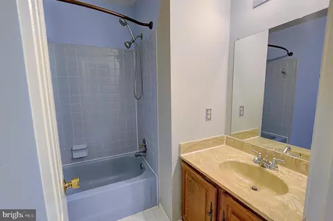 Bath - 14417 Jaystone Dr, Silver Spring, MD 20905 photo 3 of 3
