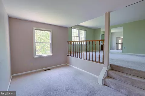 Living - 14417 Jaystone Dr, Silver Spring, MD 20905 photo 6 of 8