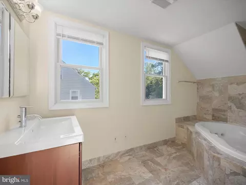 702 Gist Ave, Silver Spring, MD 20910 photo 25