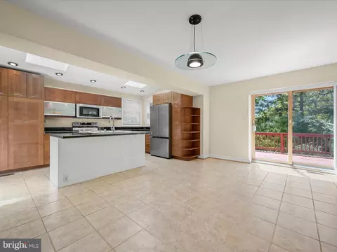 702 Gist Ave, Silver Spring, MD 20910 photo 10
