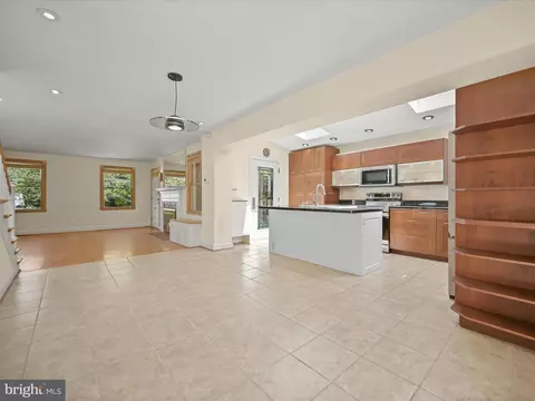 702 Gist Ave, Silver Spring, MD 20910 photo 16
