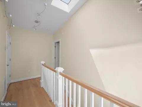 702 Gist Ave, Silver Spring, MD 20910 photo 21