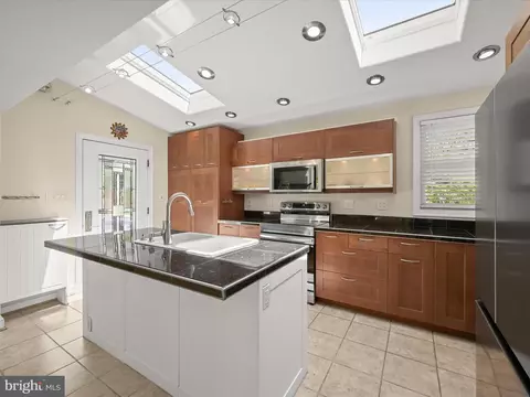 702 Gist Ave, Silver Spring, MD 20910 photo 13
