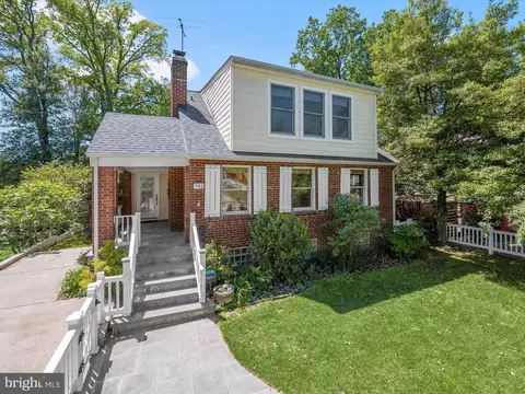 702 Gist Ave, Silver Spring, MD 20910