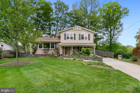 5214 Drake Ter, Rockville, MD 20853