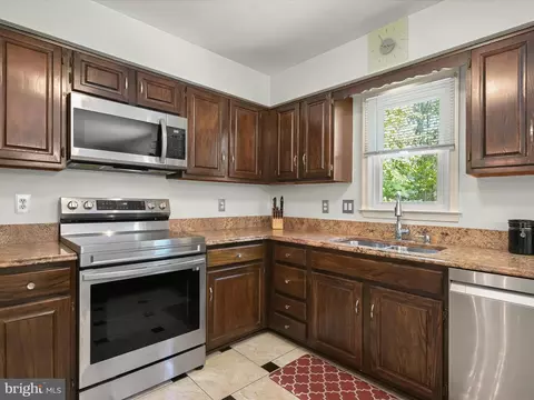 1503 Ivystone Ct, Silver Spring, MD 20904 photo 14