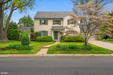 8030 Glendale Rd, Chevy Chase, MD 20815
