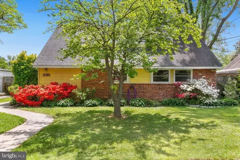 1822 Tilton Dr, Silver Spring, MD 20902
