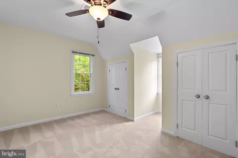 Bedroom - 2 Oxley Square Rd, Gaithersburg, MD 20877 photo 4 of 4