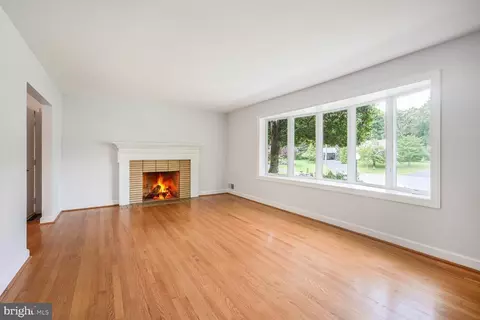 12405 Ellen Ct, Silver Spring, MD 20904 photo 8