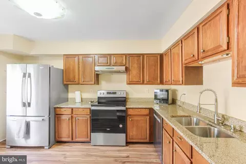 3008 Mozart Dr, Silver Spring, MD 20904 photo 9
