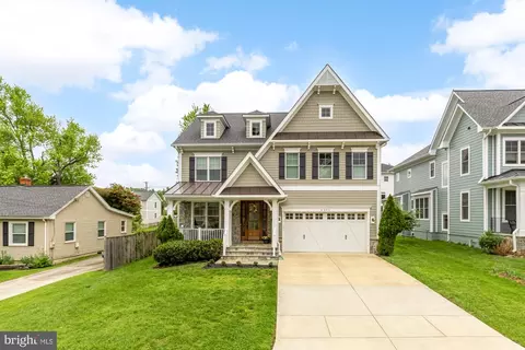 4305 Warner St, Kensington, MD 20895