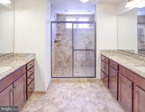 Entry Way - 13501 Moonlight Trail Dr, Silver Spring, MD 20906 photo 11 of 17