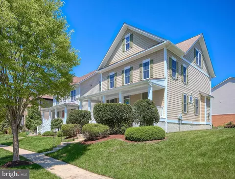 Exterior - 13501 Moonlight Trail Dr, Silver Spring, MD 20906 photo 2 of 11