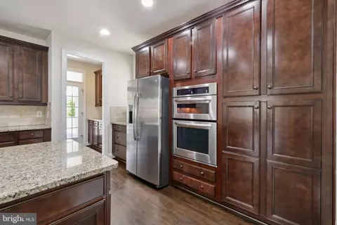 Kitchen - 13501 Moonlight Trail Dr, Silver Spring, MD 20906 photo 1 of 5