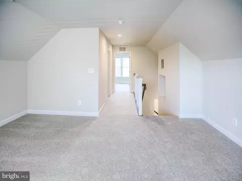Entry Way - 13501 Moonlight Trail Dr, Silver Spring, MD 20906 photo 15 of 17