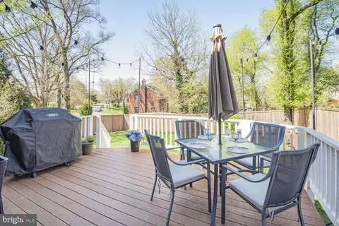 Exterior - 10002 Reddick Dr, Silver Spring, MD 20901 photo 6 of 13