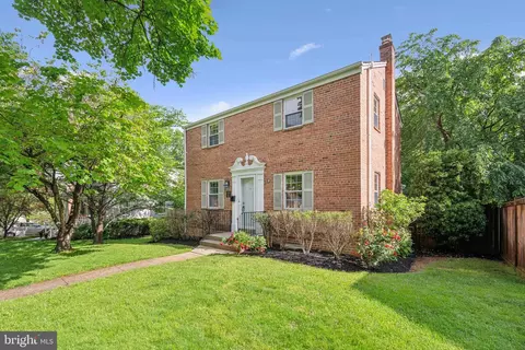4411 Ambler Dr, Kensington, MD 20895