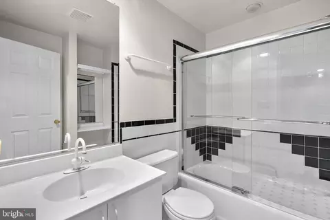 14620 Jaystone Dr, Silver Spring, MD 20905 photo 45