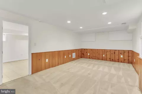 1529 Red Oak Dr, Silver Spring, MD 20910 photo 26