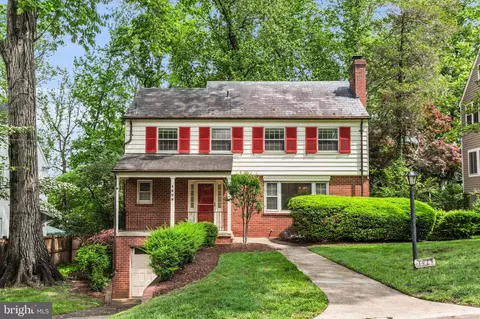 1529 Red Oak Dr, Silver Spring, MD 20910