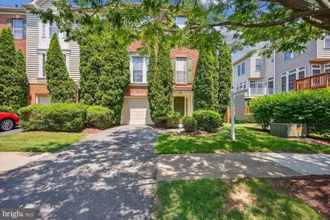 13901 Chatterly Pl, Germantown, MD 20874