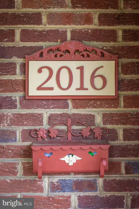 Exterior - 2016 Lansdowne Way, Silver Spring, MD 20910 photo 2 of 5