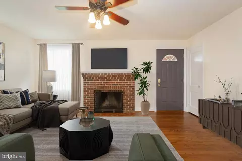 Living - 2016 Lansdowne Way, Silver Spring, MD 20910 photo 1 of 3