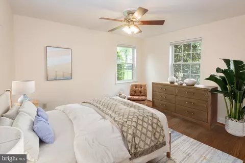 Bedroom - 2016 Lansdowne Way, Silver Spring, MD 20910 photo 1 of 3