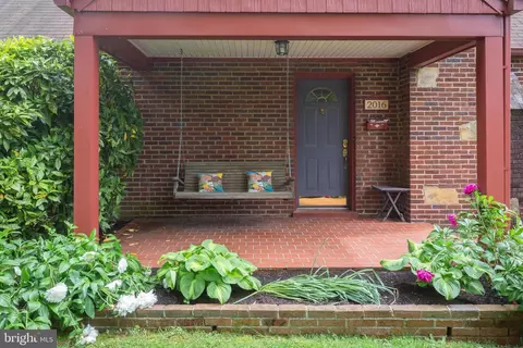 Exterior - 2016 Lansdowne Way, Silver Spring, MD 20910 photo 3 of 5