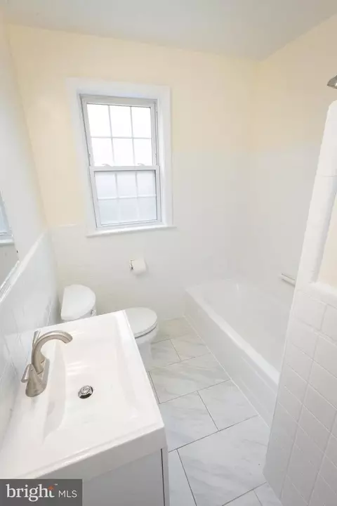 Bath - 2016 Lansdowne Way, Silver Spring, MD 20910 photo 1 of 1